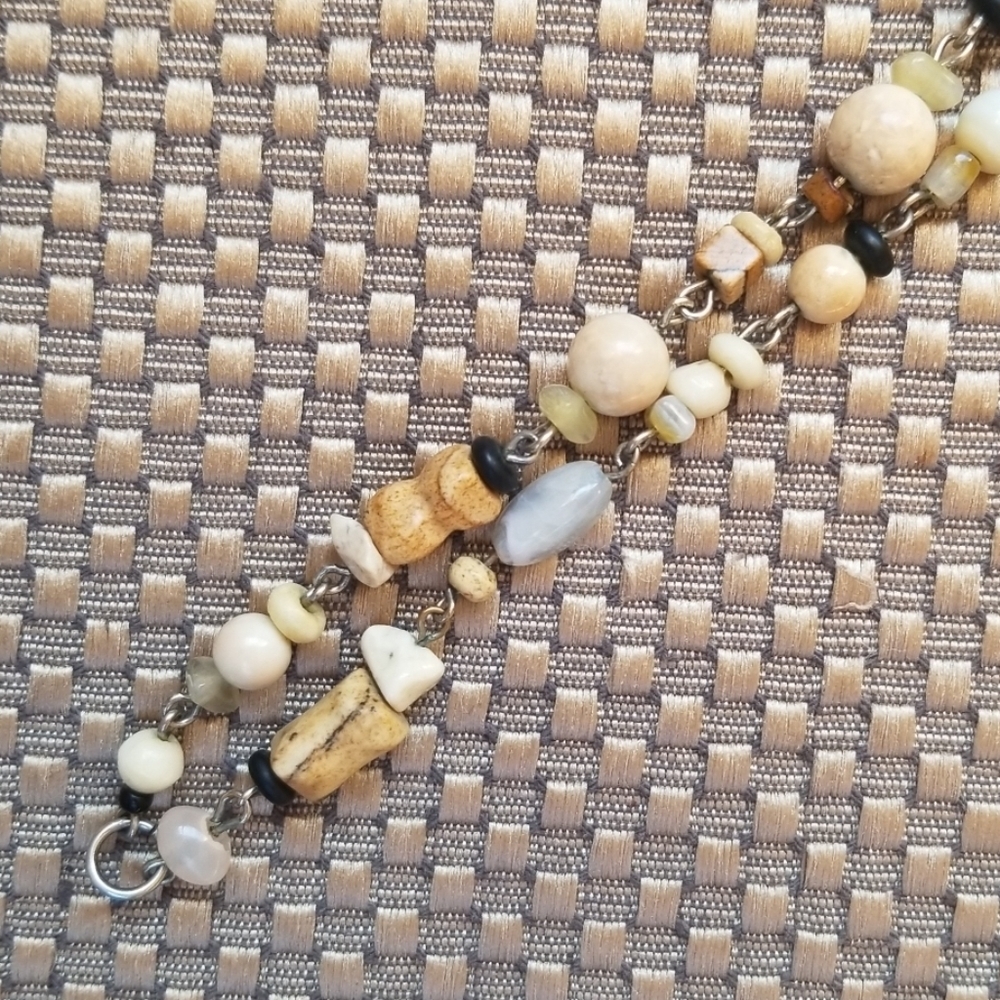 Natural stone & glass beads beaded bracelet